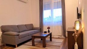 LERA Apartment-free public parking nearby